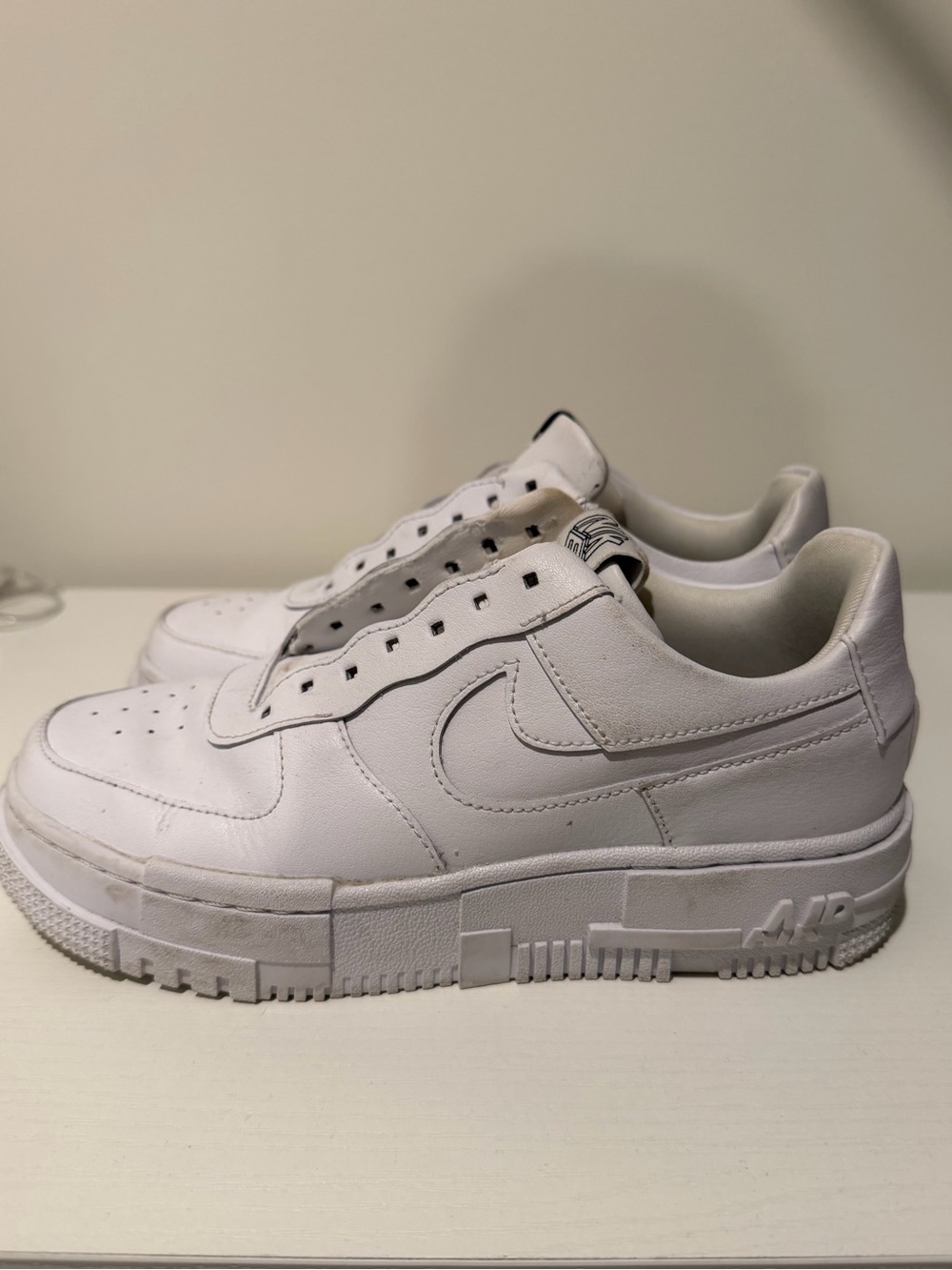 Women's Air Force 1 Pixel